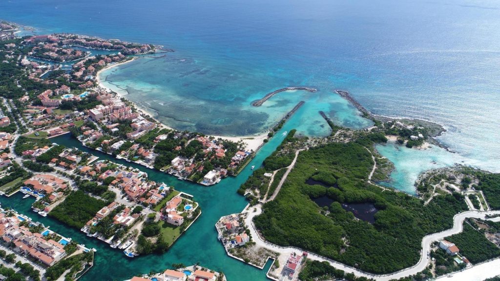 la playa maya