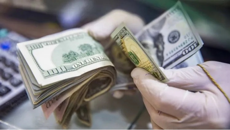 Dólar turista: más extranjeros se animan a comprar pesos en casas de cambio  | Noticias de turismo REPORTUR