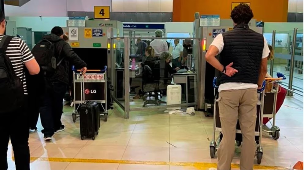 Travel Guillen Alerta Aeropuerto Ezeiza Y Aeroparque Con Nuevos Controles De La Aduana 7291