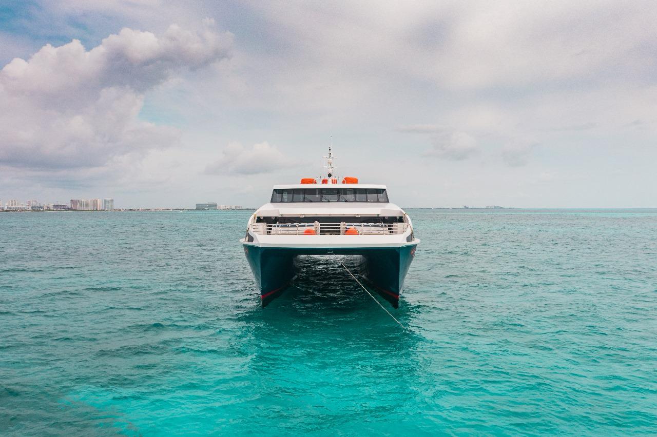 Xcaret Ferry lanza 14 viajes al día de Playa del Carmen a Cozumel ...